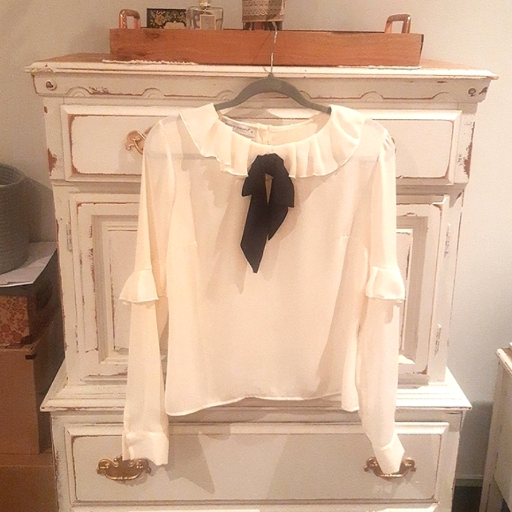 RINASCIMENTO silk blouse